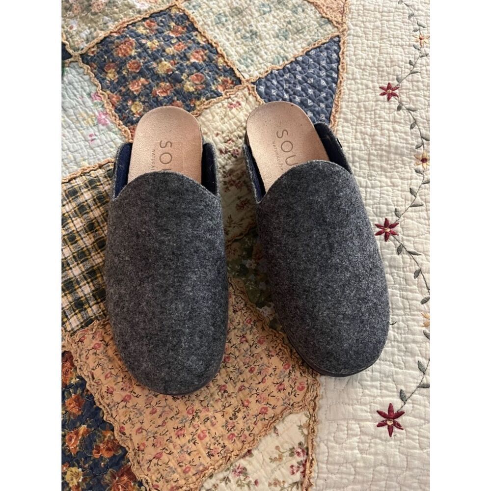 Naturalizer soul clogs